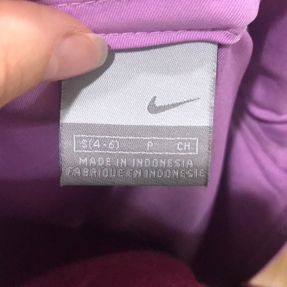 Nike Jacket (S) - Picture 3 of 7